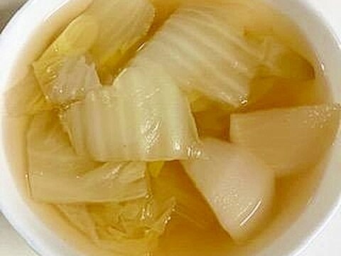 かぶ・白菜・長ねぎのコンソメスープ